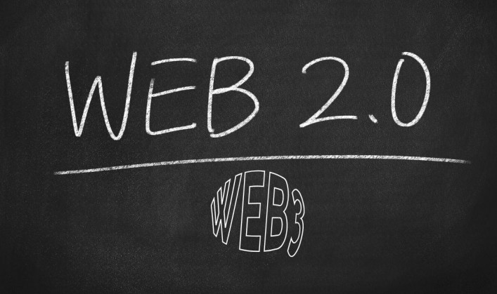 An In-Depth Comparison of Web2 and Web3